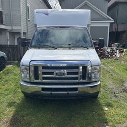 2012 Ford Econoline