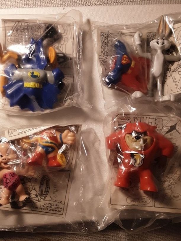 1991 McDonald's Looney Tunes Superheroes