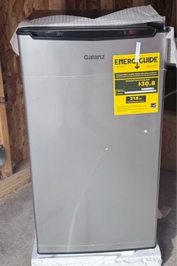 Galanz Compact Refrigerator 3.3 Cu Ft