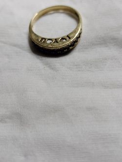 Anillo De Mujer De Oro De 14 Kilates 