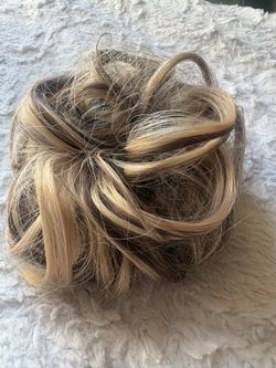 Blonde/Choc Brown Messy Bun Hairpiece