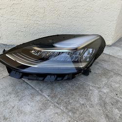 Tesla Model 3 Headlight 2017-2022, Tesla Model3 Headlamp, OEM Original Part, driver side light 