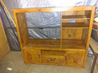 Nice entertainment dresser, very nice