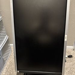 HP Compaq LA2405 WG 24 Inch Monitor For Sale