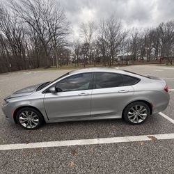 2015 Chrysler 200 4s 