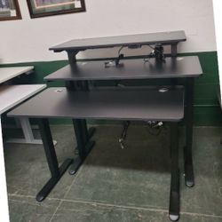 ALL BLACK HEIGHT ADJUSTABLE DESKS (new in box) -can deliver-