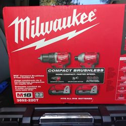 Milwaukee Drill Impact Combo W/Batt & Charger