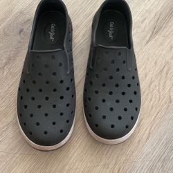 Boys Shoes // Size 3