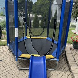 Trampoline