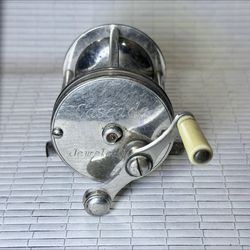 F141- Vintage Cascade Jeweled Fishing Casting Reel Portage 1920s Open Frame.   