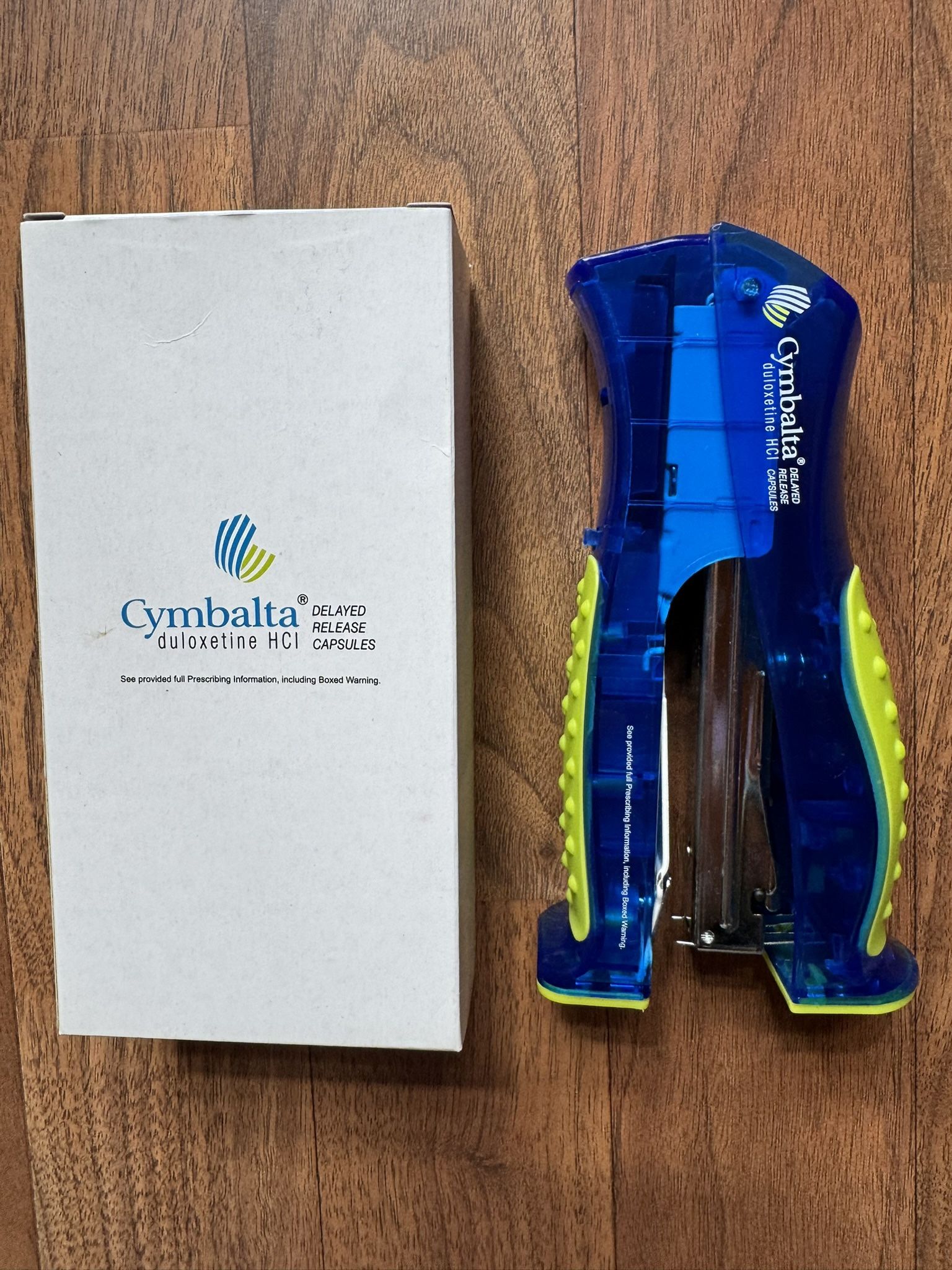 NEW Vintage Cymbalta Stapler Drug Rep Pharmaceutical Upright Vertical