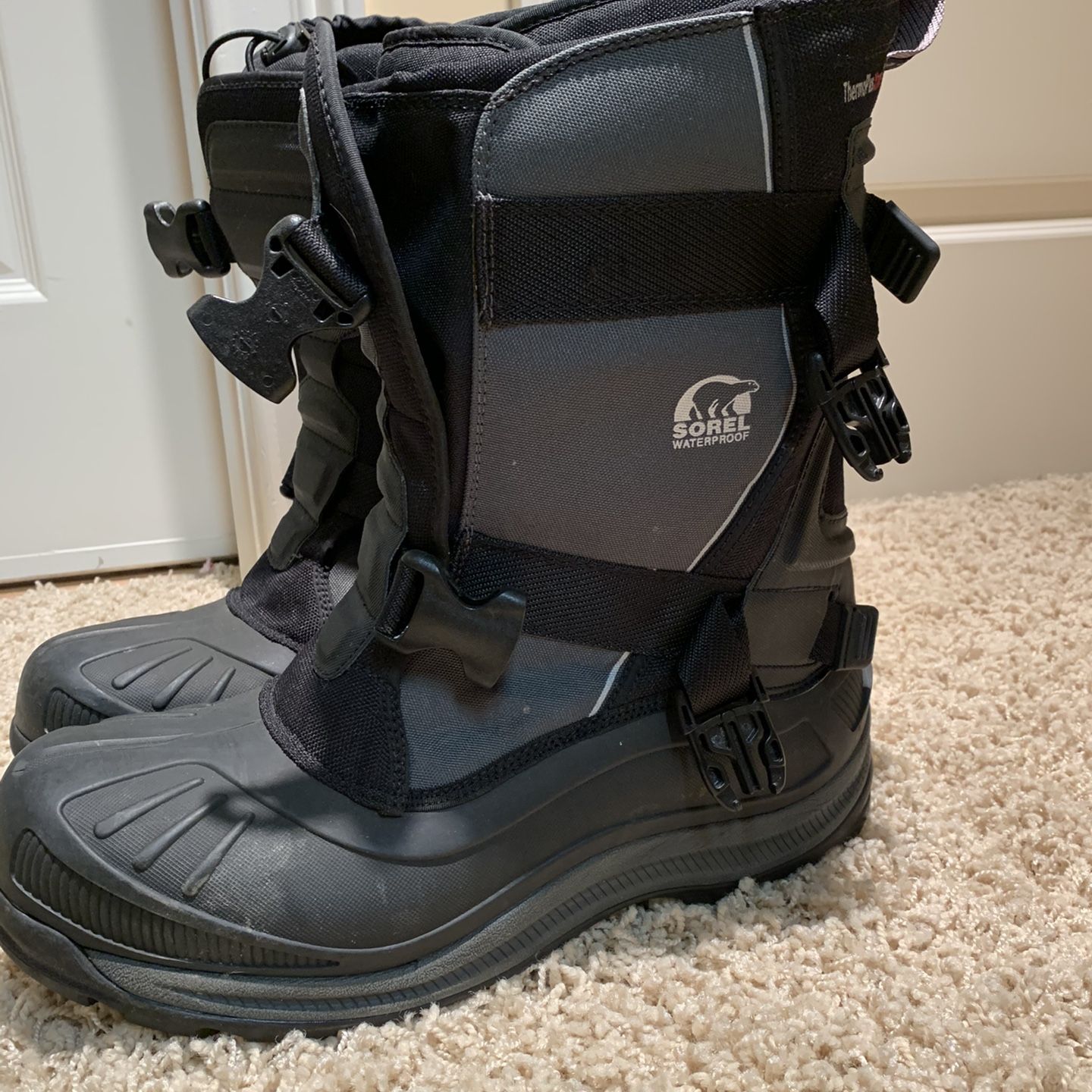 **NEW** Sorel Tac Buckle Winter Boots