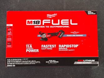 $450 New Milwaukee M18 FUEL 18V Lithium-lon Brushless Cordless 4-1/2 in./5 in. Braking Grinder Kit