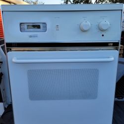 MAYTAG (2 PIECE) Kitchen Set😯COOKTOP, & Built In Stove 😃👍NEED GONE💯MAKE OFFER❤️OBO