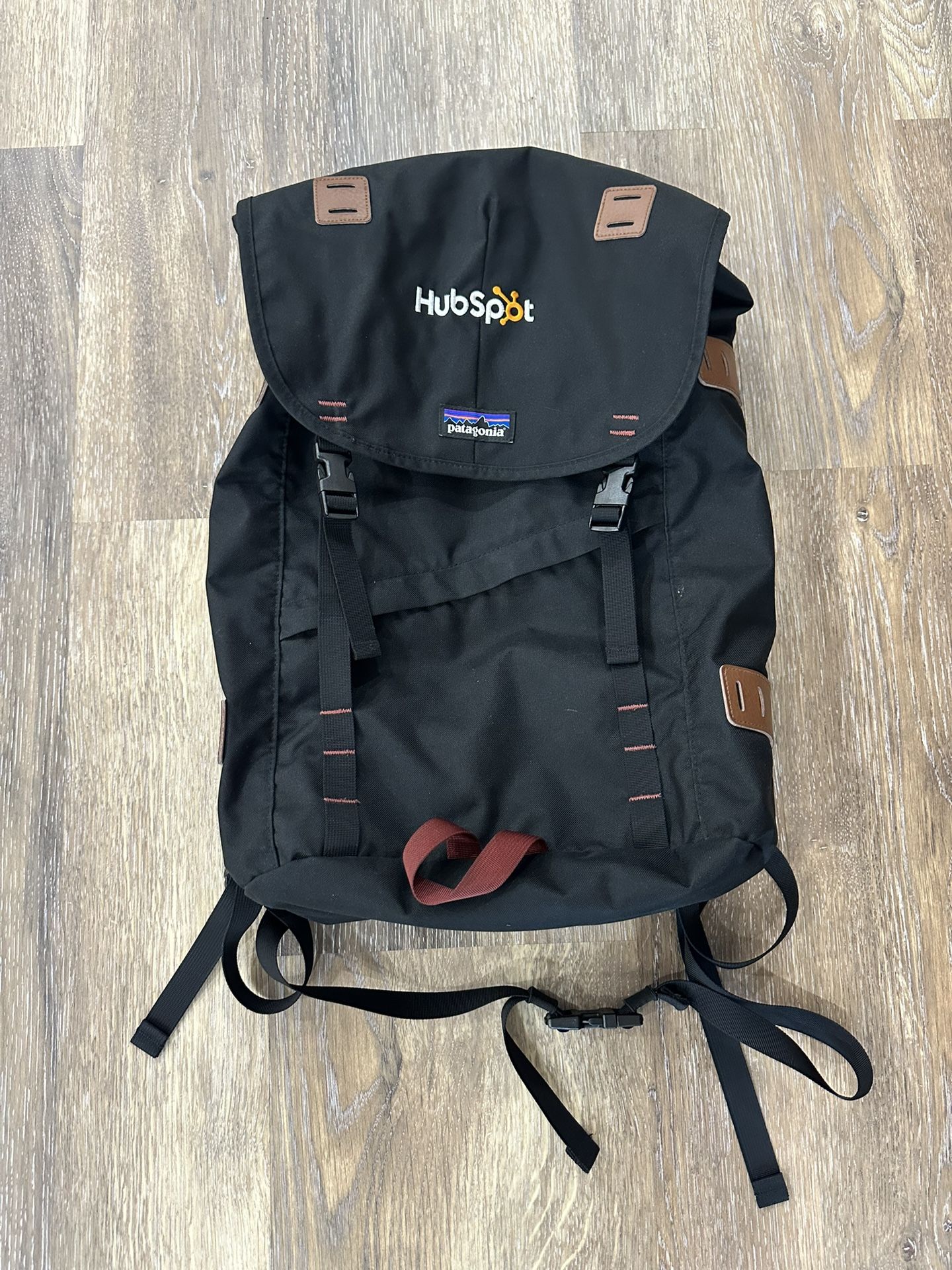 Patagonia Arbor Drawstring Strap Backpack Nylon Black STY47956
