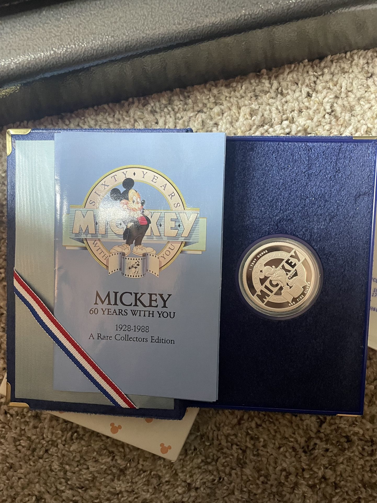 Disney’s Mickey Commemorative Coin 