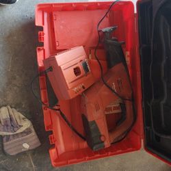 Sew saw Hilti war 650 a