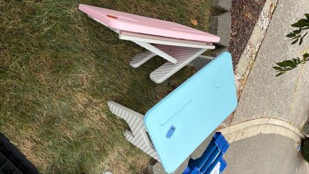 Fold up tables for kids