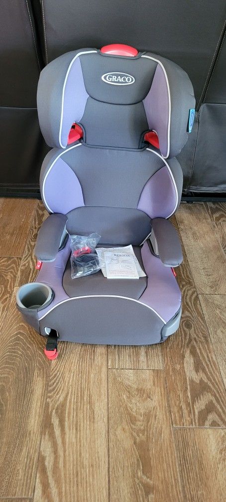 NEW Graco Affix Highback Booster Carseat With Latch Grapeade