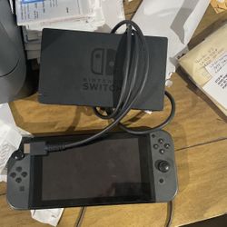 Used Nintendo Switch