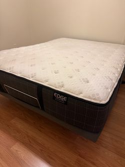 Queen Memory Foam Mattress and 7” Boxspring