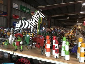 Mexican Imports, clay pots, metal yard art, ceramic/plaster statues, decor - Holiday Sale