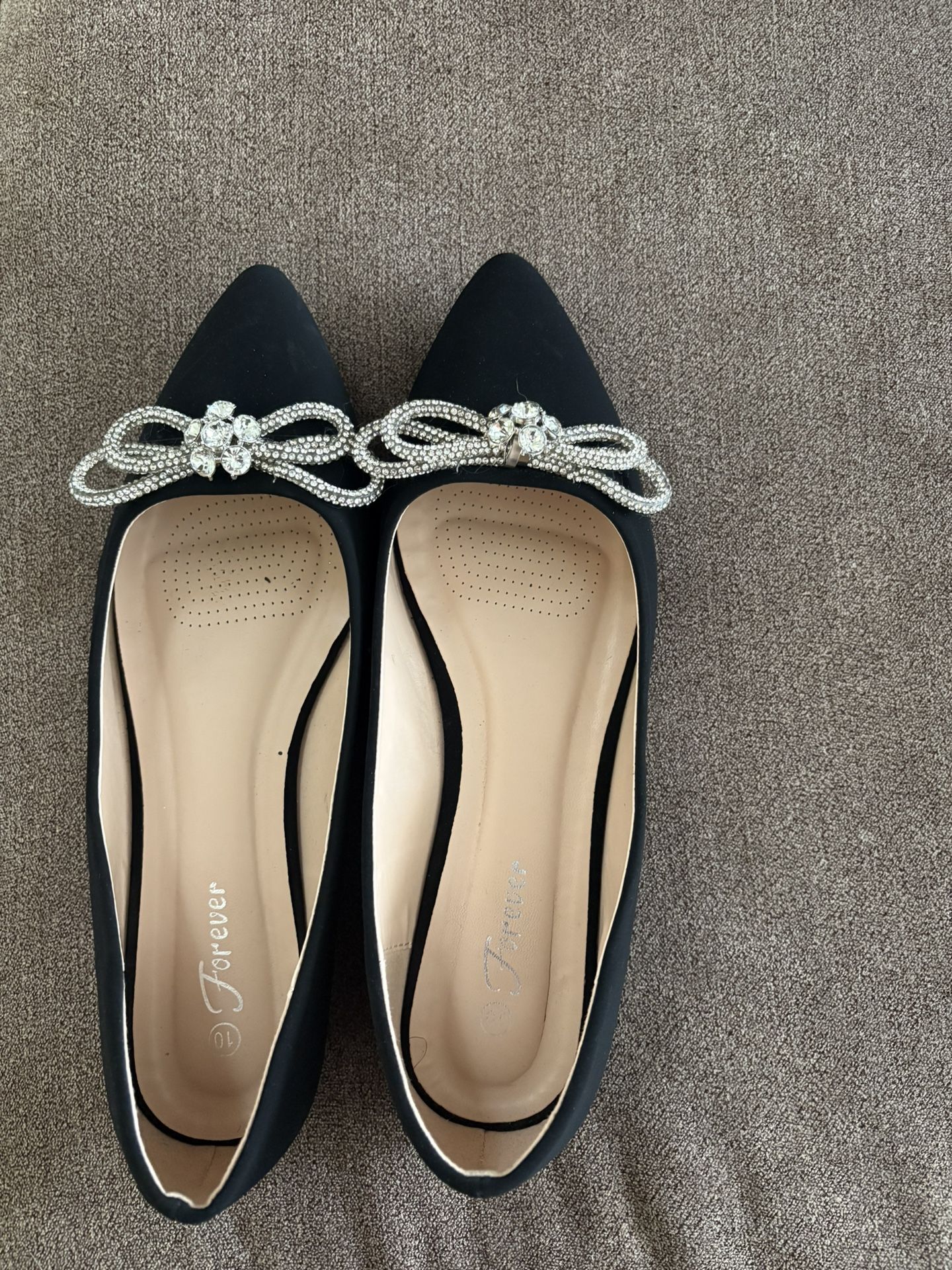 Flat Shoes Size 10