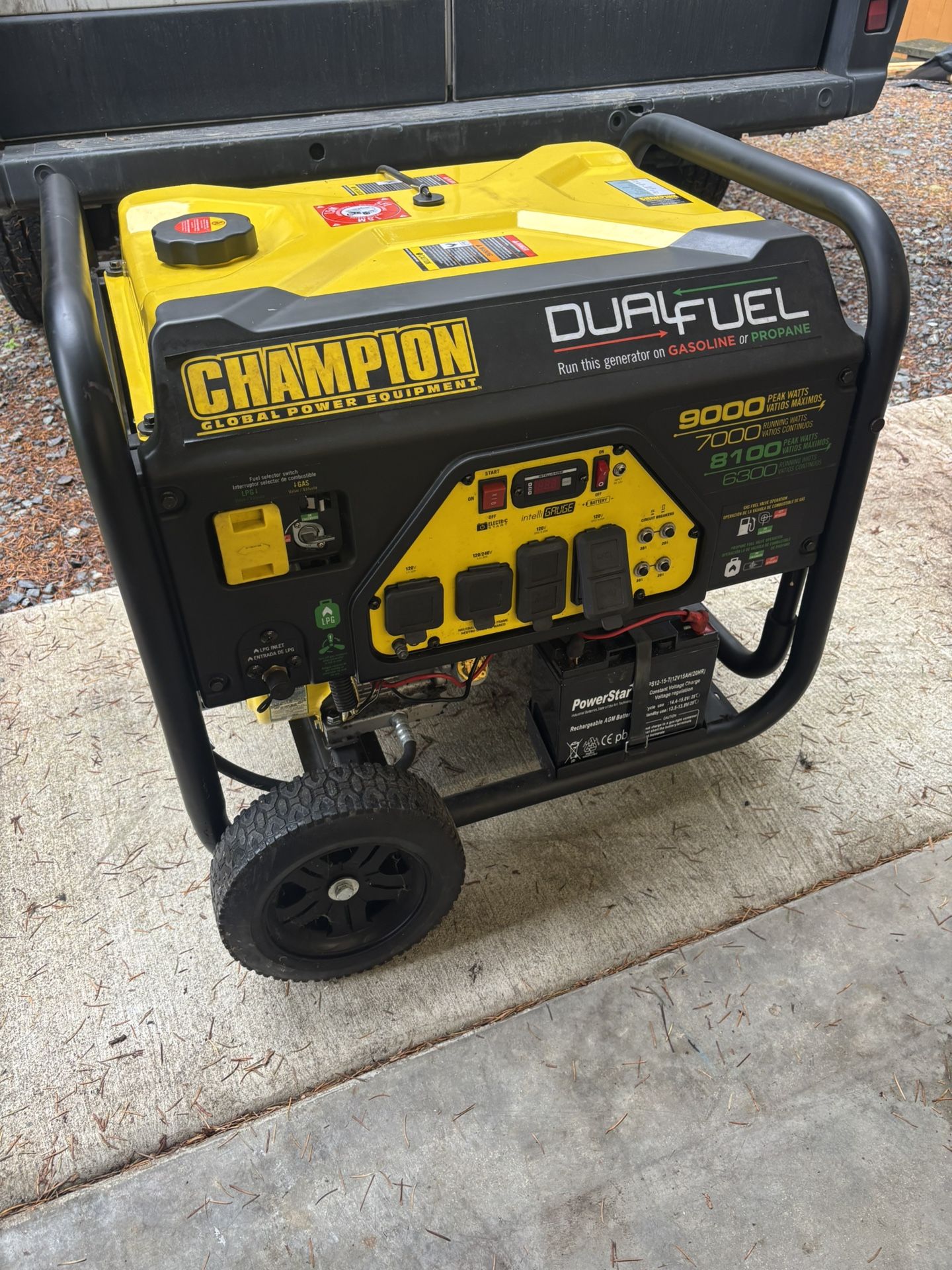 Champion Generator 9000w/7000w (8hrs)