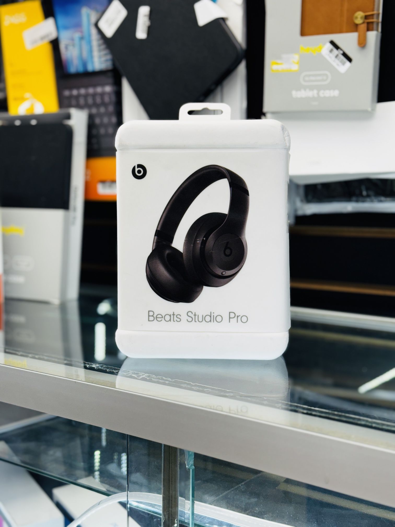 Beats Studio Pro