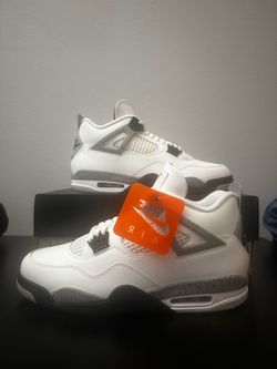 Jordan 4 retro White Cement 2025 Size 11
