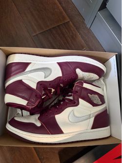 AIR JORDAN 1 RETRO HIGH OG, Men size 9