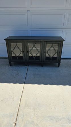 CABINET/CHEST NICE CONDITION