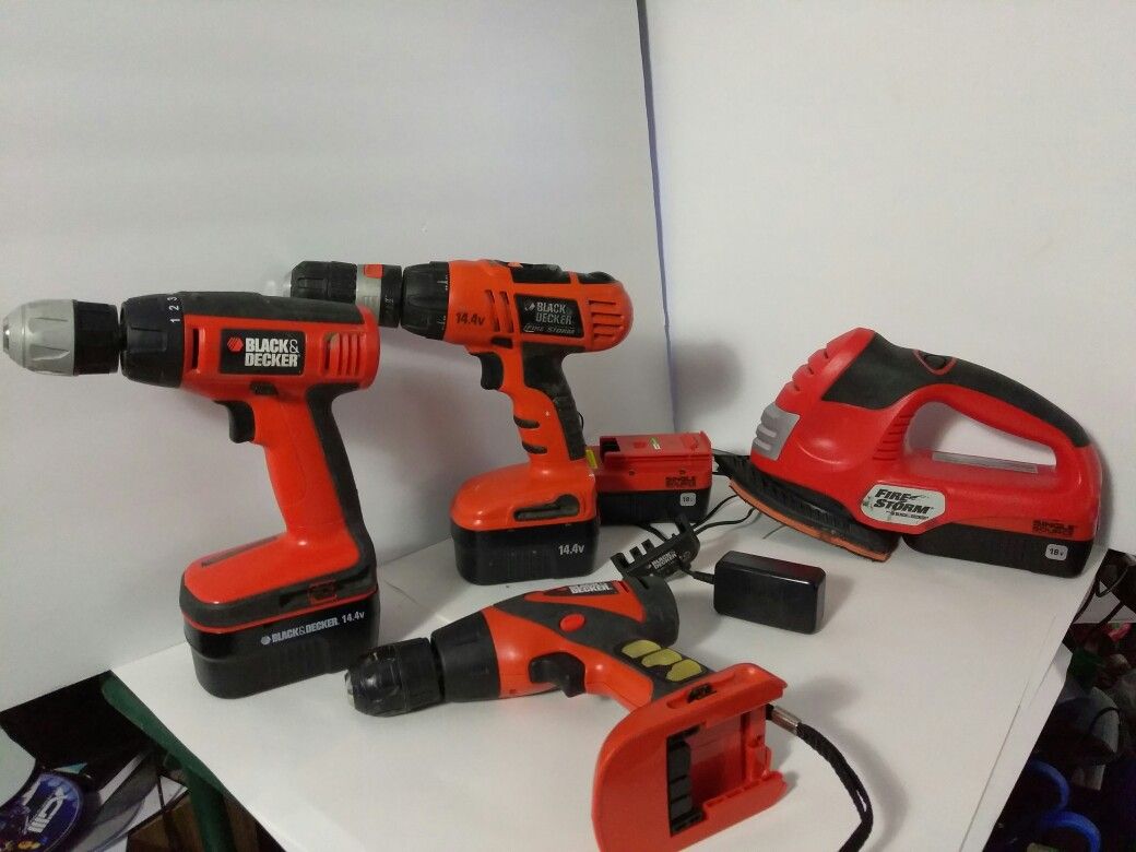 BLACK N DECKER CORDLESS TOOLS BATTERIES. READ DETAILS