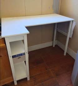 L shape table