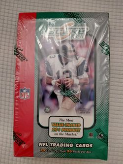 NFL Trading Cards Score 2001