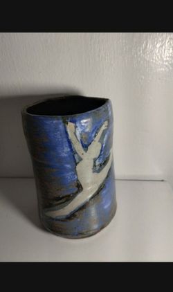 MZ POTTERY STUDIO  VASE 5"×3.5"