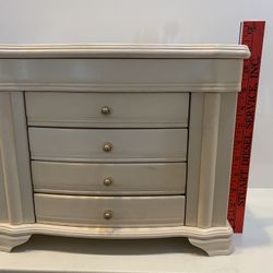 Jewelry Box