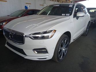2018 Volvo XC60 Hybrid