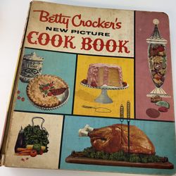 Vintage Betty Crocker Cooking Book Via 