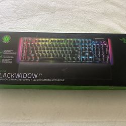 Razer Black Widow v4 Gaming Keyboard