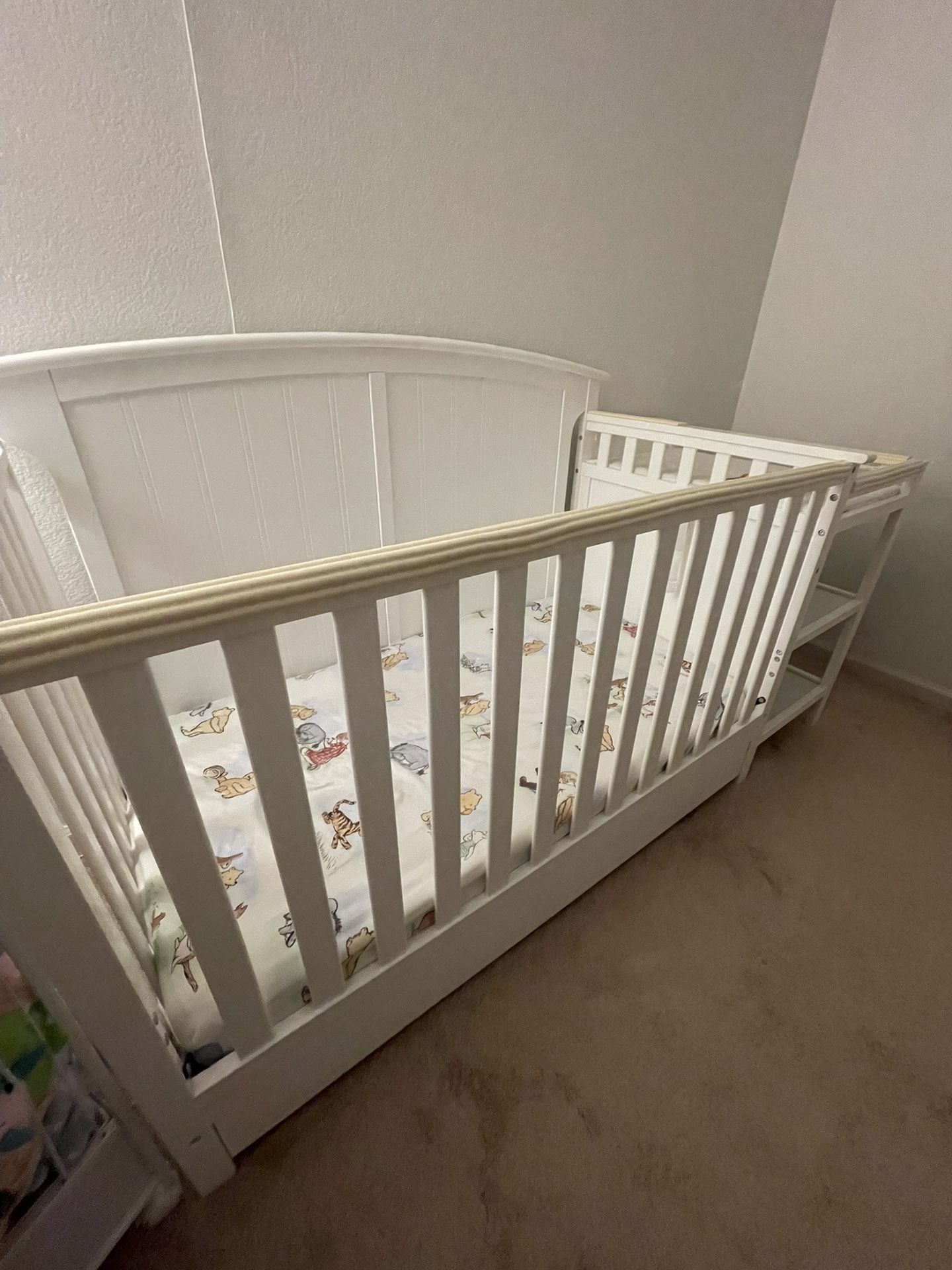 Baby Crib With Changing Table And Mattress
