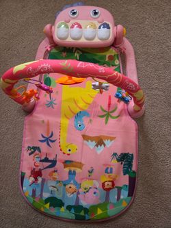 Baby girl play mat