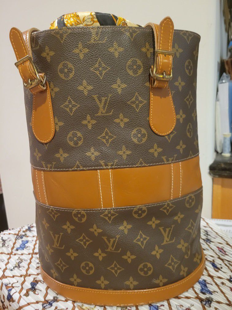 Authentic Louis Vuitton Monogram French Bag