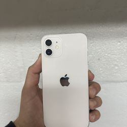 iPhone 12 – 128GB – White – Unlocked – Excellent Condition