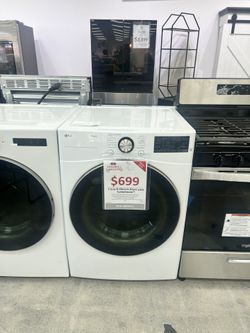LG THINGQ 7.4  CU FT ELECTRIC DRYER WITH TURBOSTEAM 