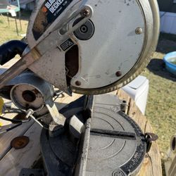 Black And Decker Corded Miter Saw 