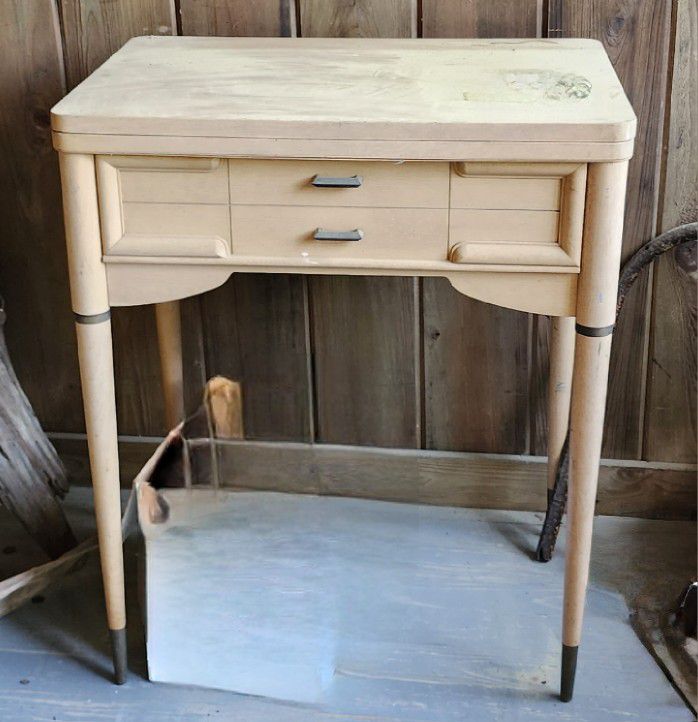 Vintage Singer 301a Sewing Machine Cabinet 