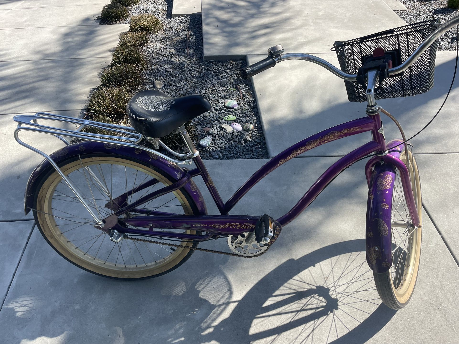Electra Karma Beach Cruiser
