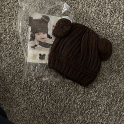 INFANT BRIWN KNIT TEDDY BEAR HAT