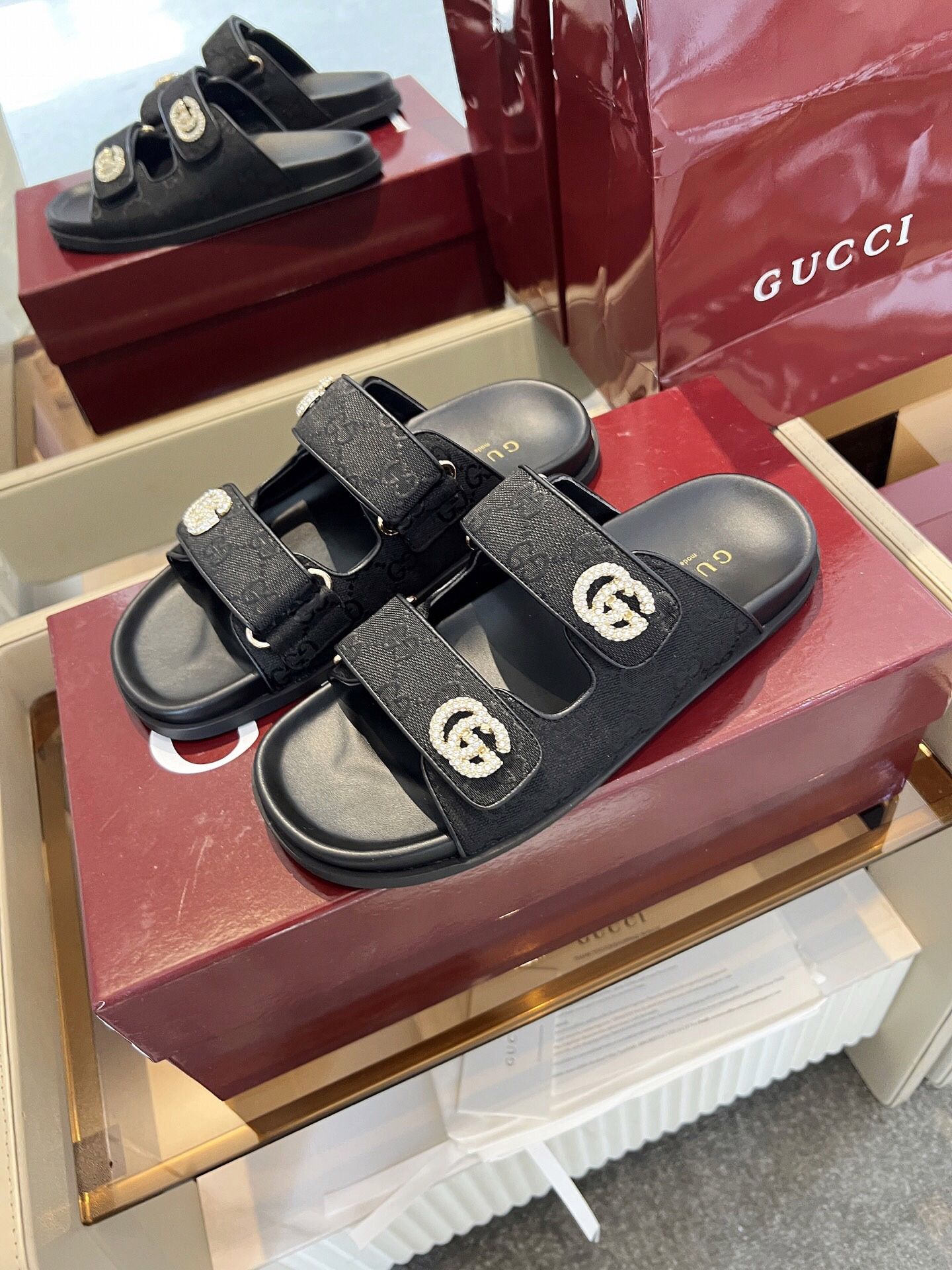 Gucci GG Women’s Shoes With Box 2025 New